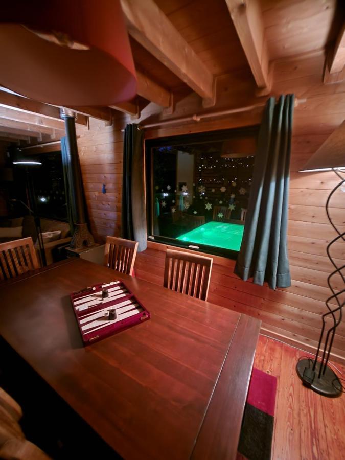 Le Chalet Du Cerf - Chambre D'Hote 索姆勒兹 外观 照片